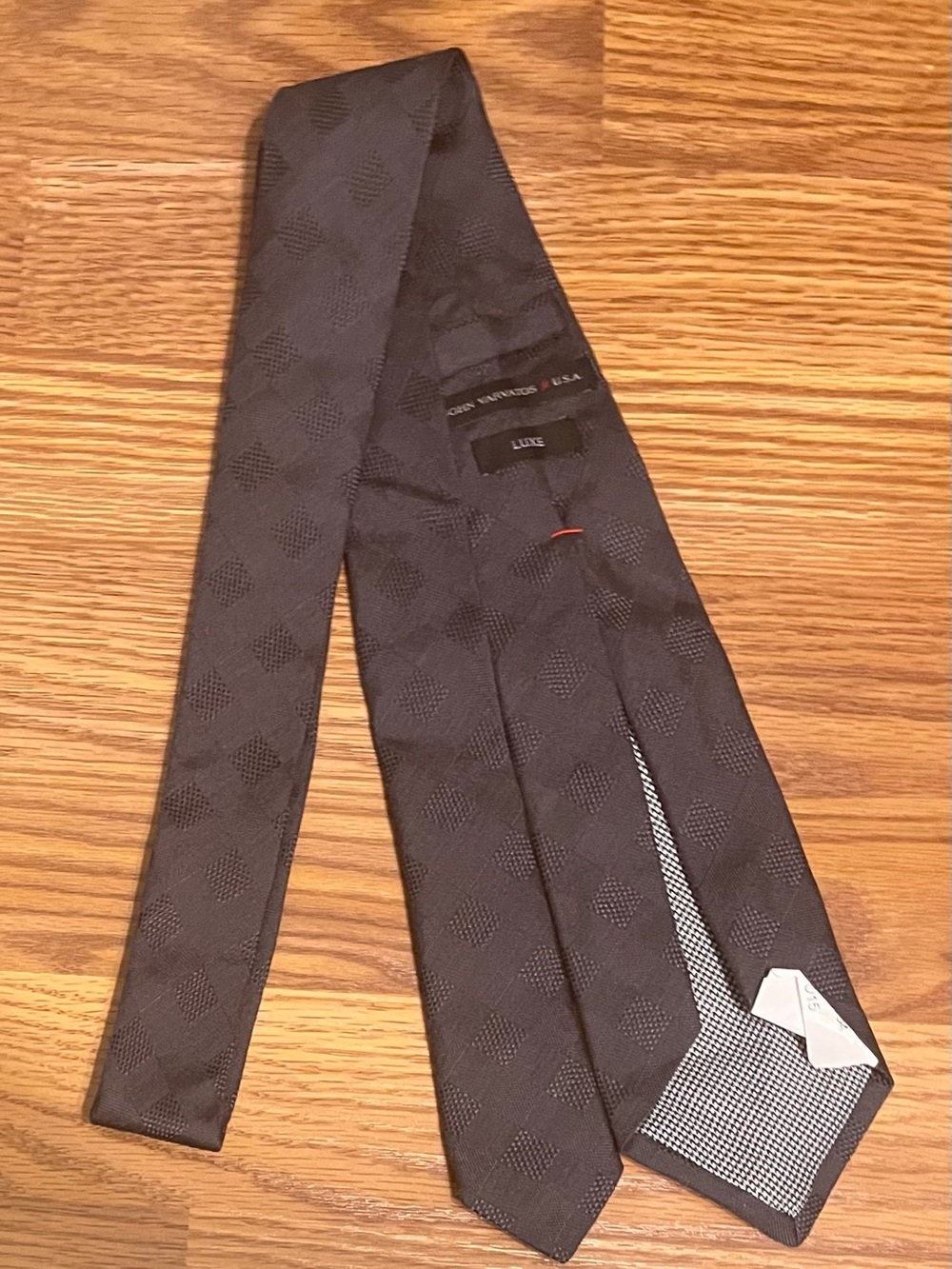 John Varvatos Wool and Silk Patterned Luxe Neck Tie - Picture 3 of 5